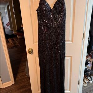 Xtraordinary Black iridescent Sequin Dress